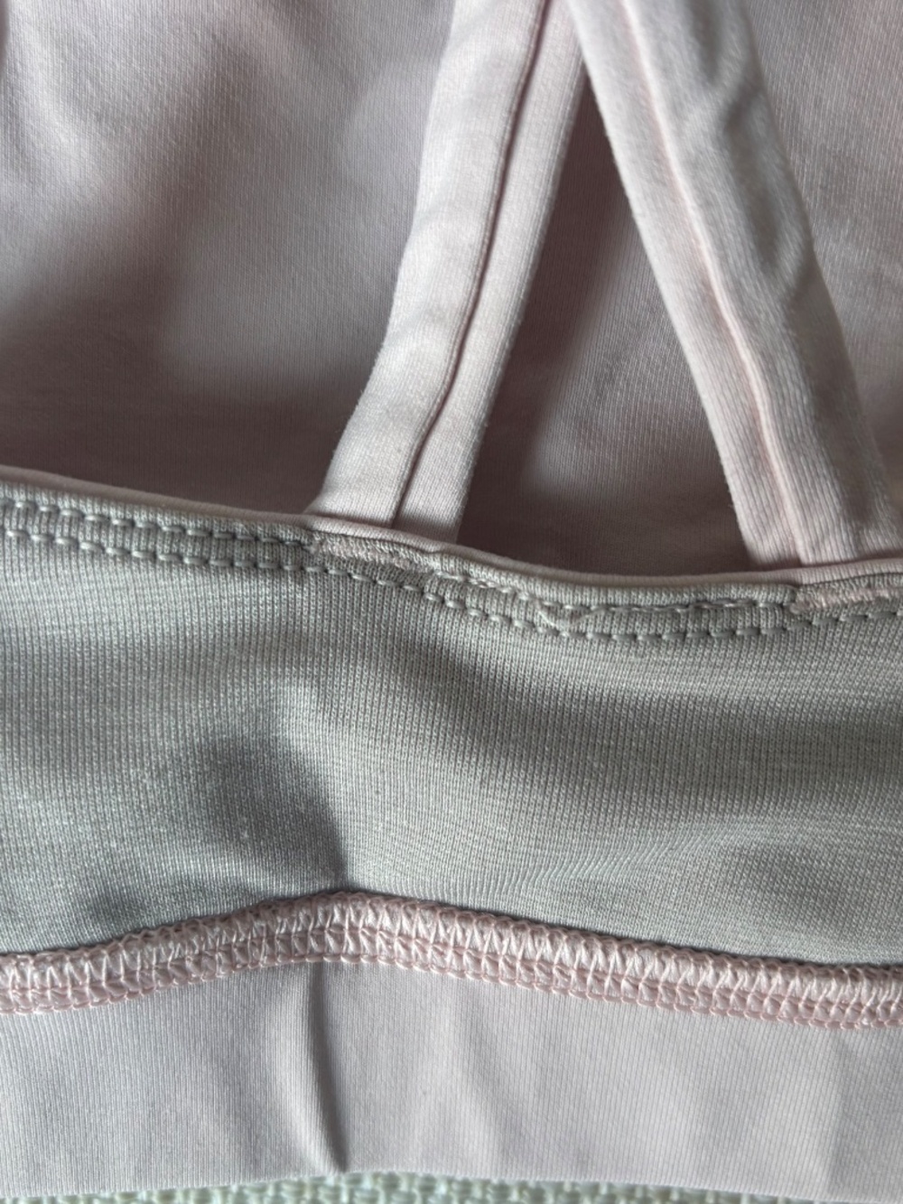 Classic Lululemon Energy Bra 6 Light Pink Run Lift Climb Yoga Pilates - Picture 7 of 10